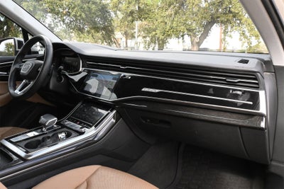 2021 Audi Q7 Prestige