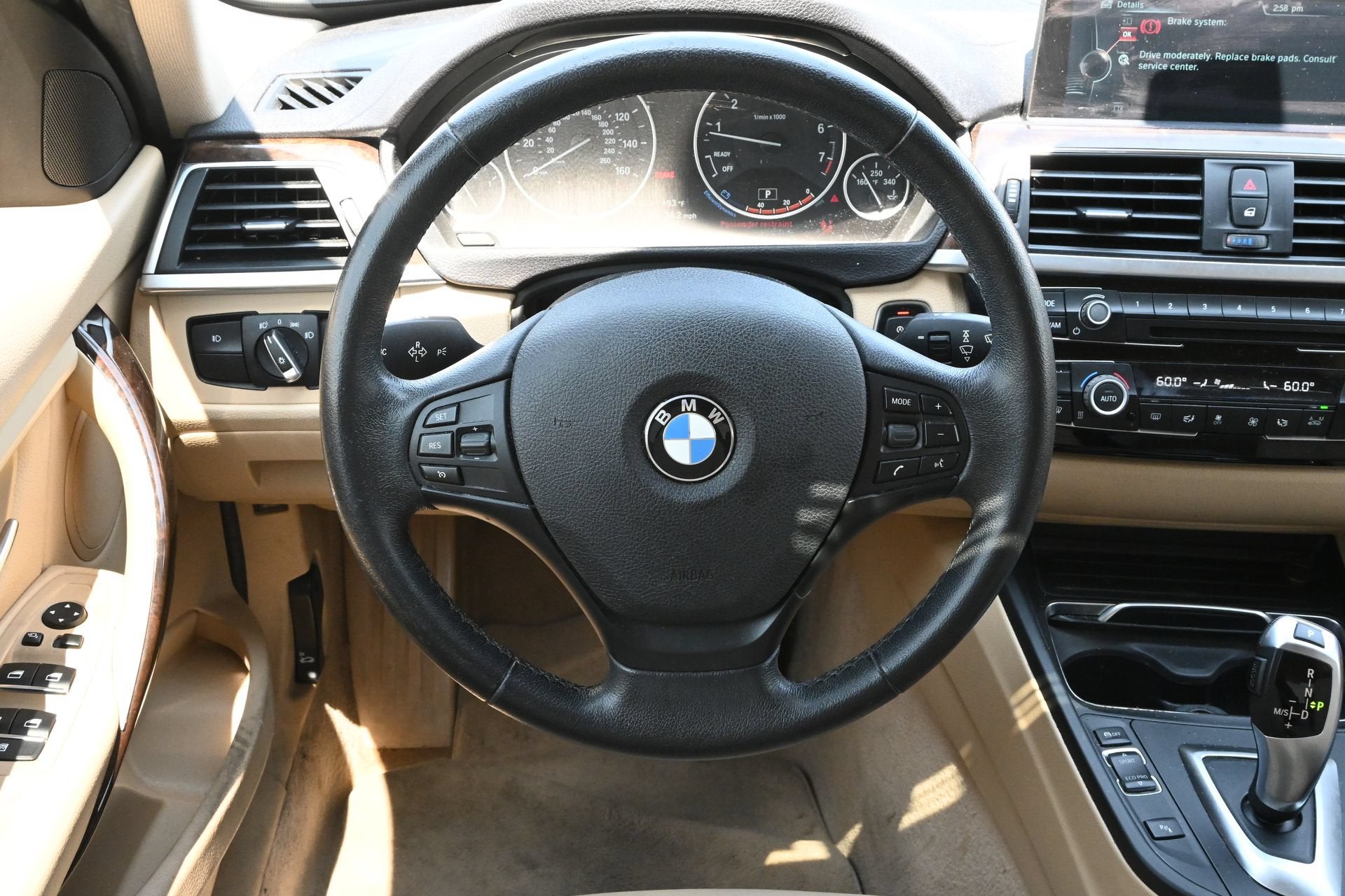 2016 BMW 3 Series 320i