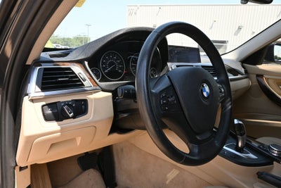 2016 BMW 3 Series 320i
