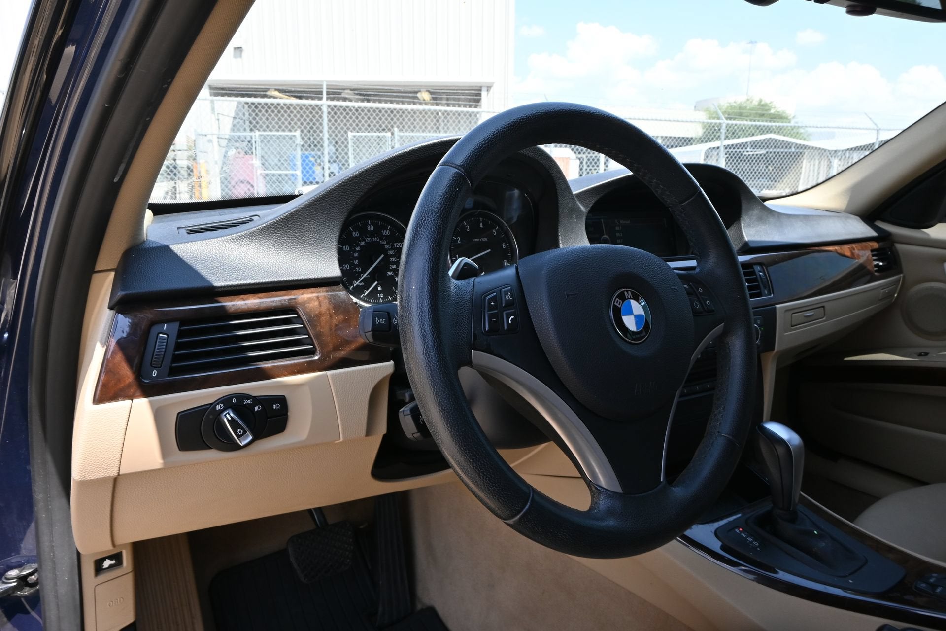 2011 BMW 3 Series 328i