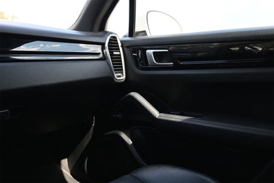 2019 Porsche Cayenne NA