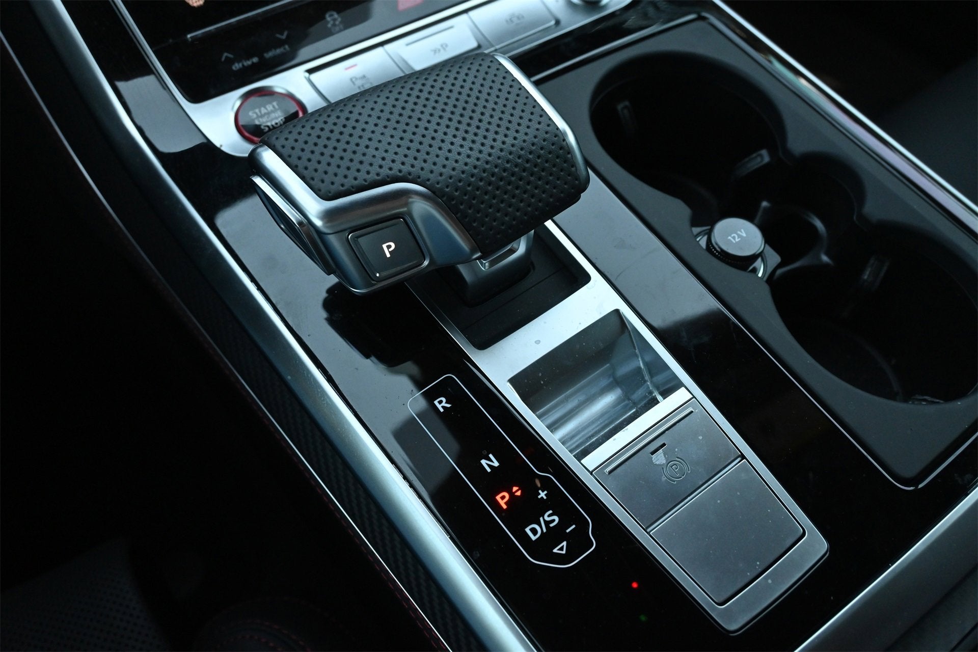 2025 Audi RS Q8 performance