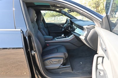 2025 Audi RS Q8 performance