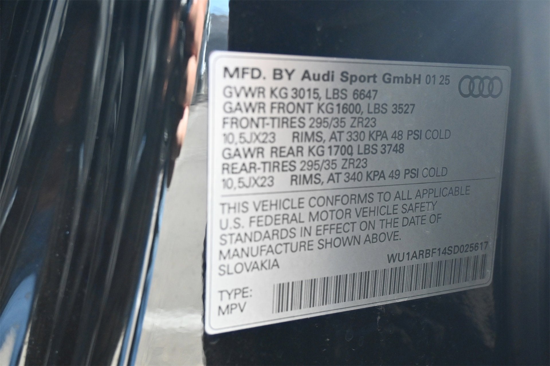 2025 Audi RS Q8 performance