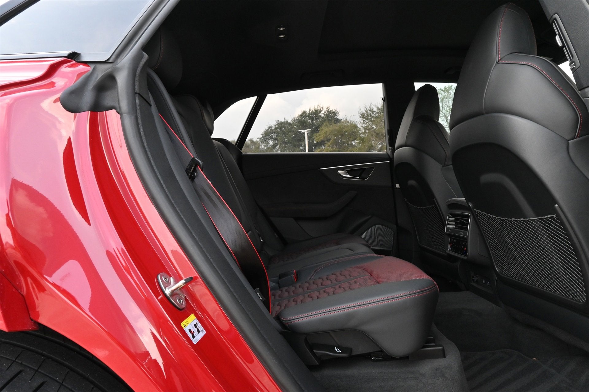 2025 Audi RS Q8 performance