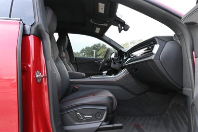 2025 Audi RS Q8 performance