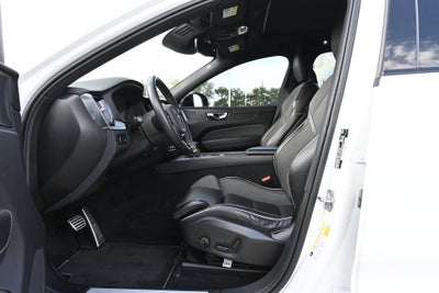 2021 Volvo XC60 R-Design