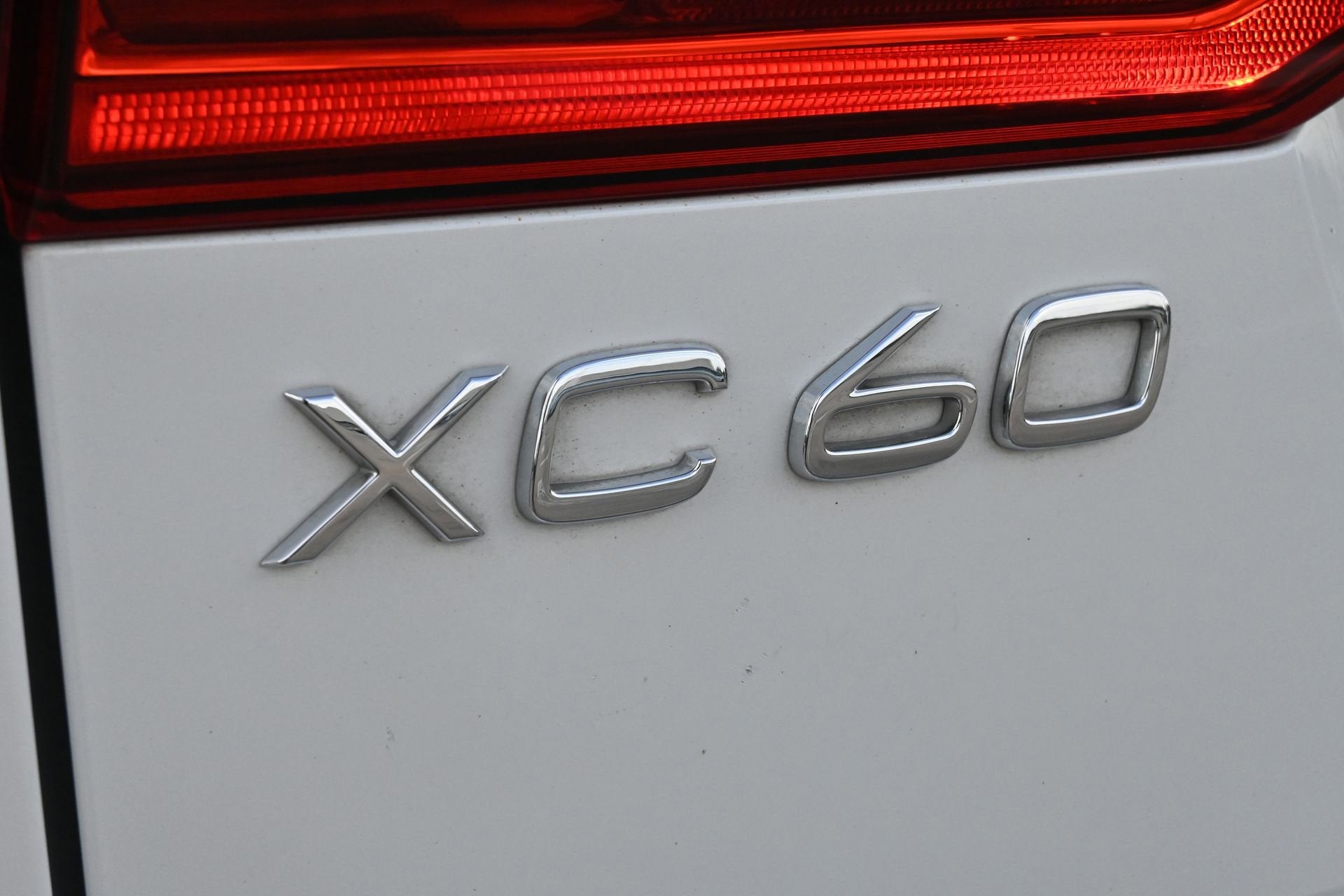 2021 Volvo XC60 R-Design