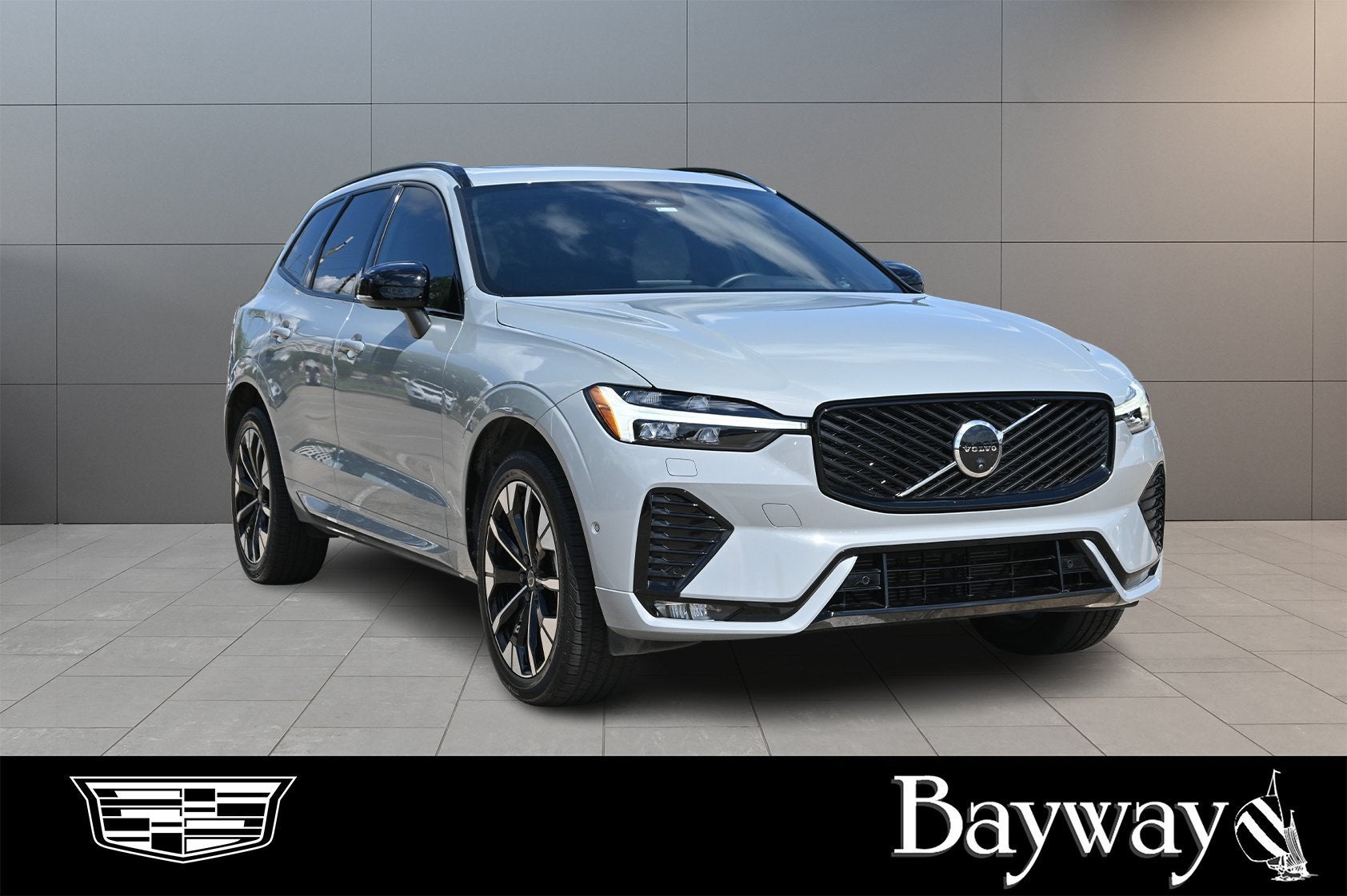 2026 Volvo XC60 Plus