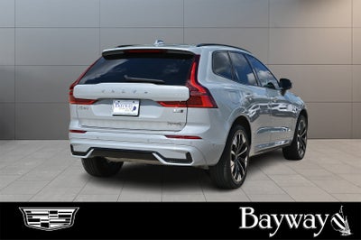 2026 Volvo XC60 Plus