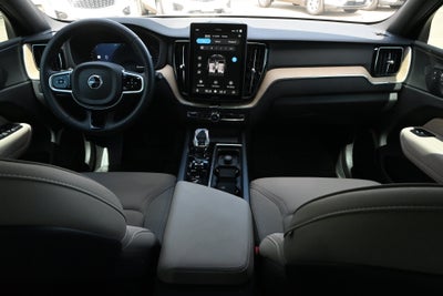 2026 Volvo XC60 Plus